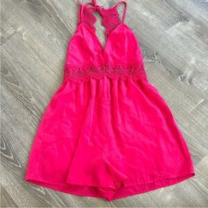 Love Tree Hot Pink Romper Size Medium